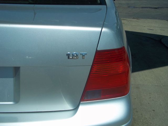 Volkswagen Jetta 2003 photo 9