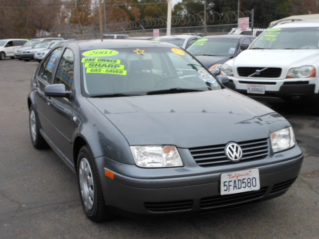 Volkswagen Jetta 2003 photo 2