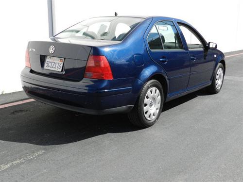 Volkswagen Jetta 2003 photo 2