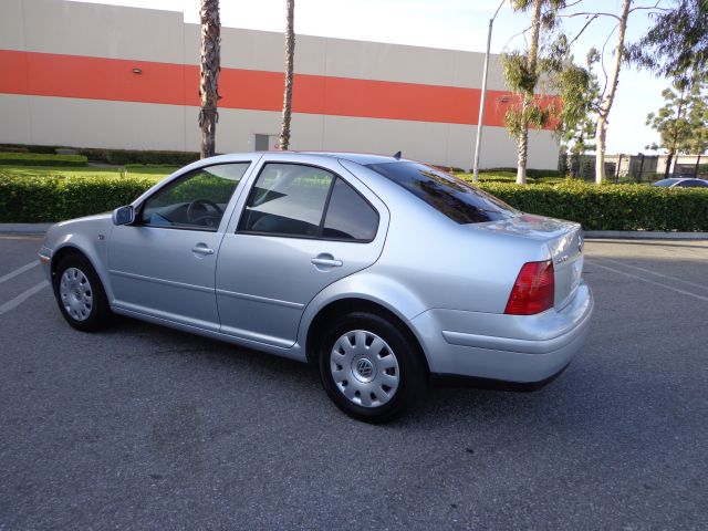 Volkswagen Jetta 2003 photo 2