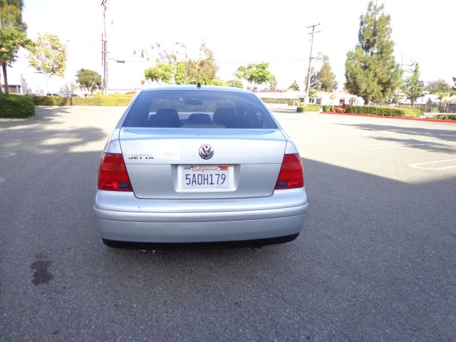 Volkswagen Jetta 2003 photo 5