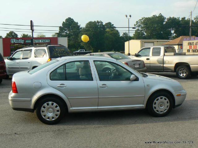 Volkswagen Jetta 2003 photo 1