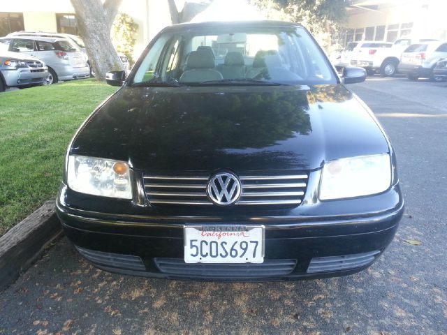 Volkswagen Jetta 2003 photo 1