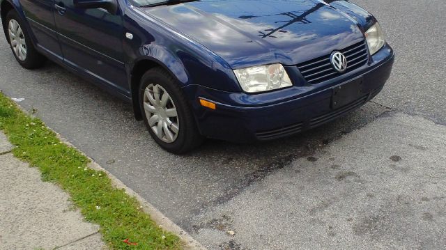 Volkswagen Jetta 2003 photo 1