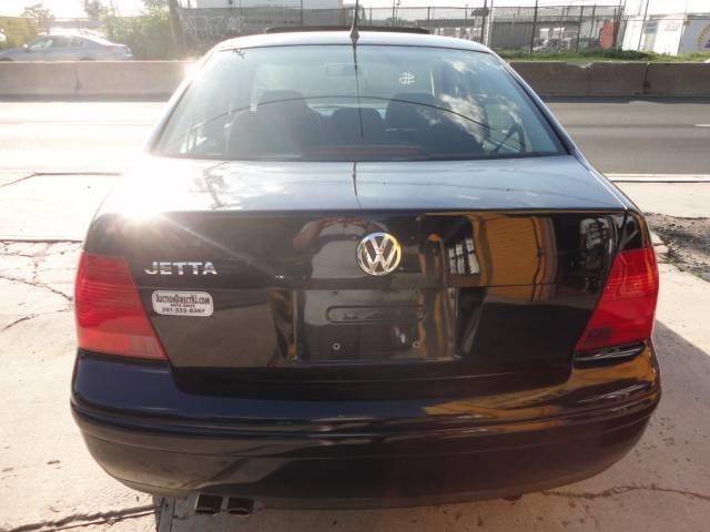 Volkswagen Jetta 2003 photo 4