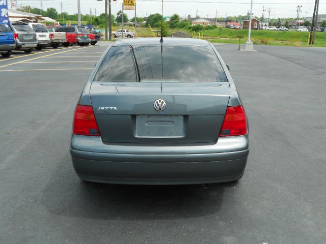 Volkswagen Jetta 2003 photo 1