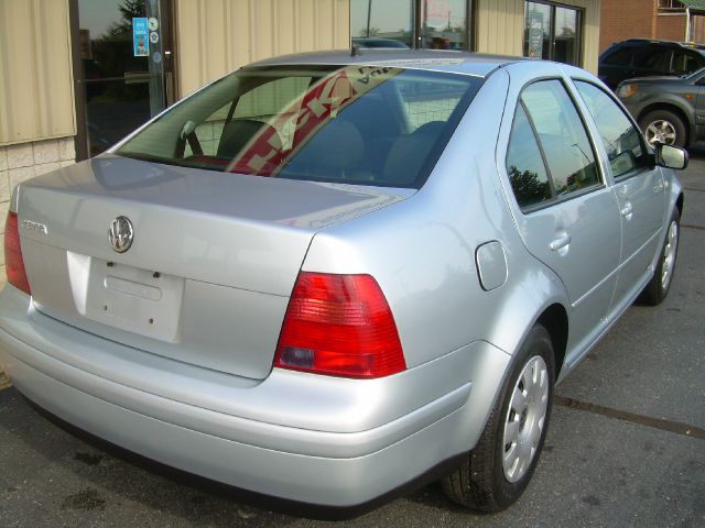 Volkswagen Jetta 2003 photo 1