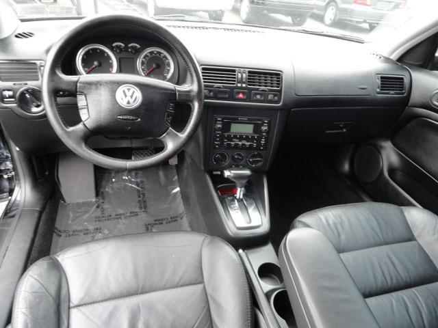 Volkswagen Jetta 2004 photo 4