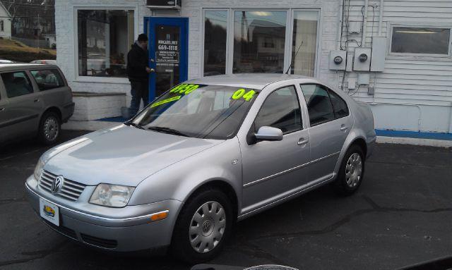 Volkswagen Jetta FWD 4dr Sport Sedan