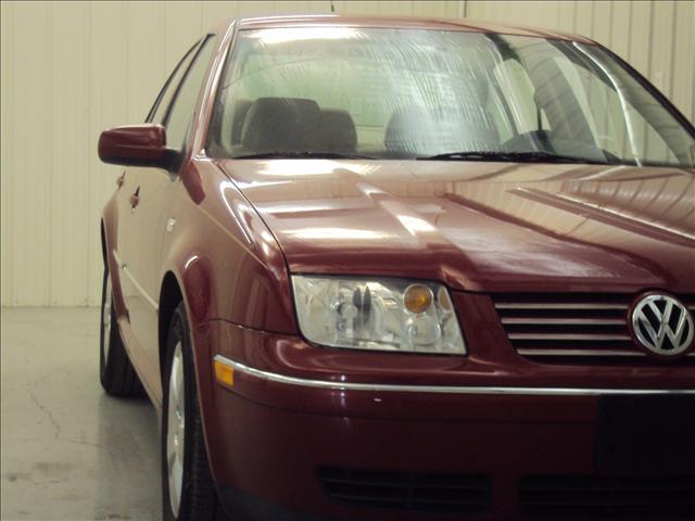 Volkswagen Jetta 2004 photo 1
