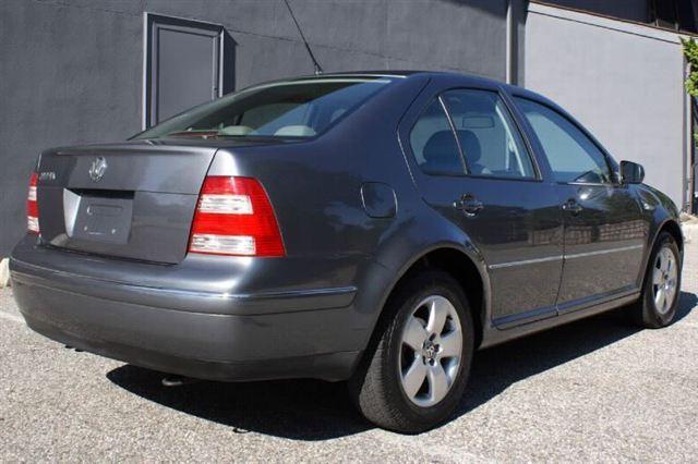 Volkswagen Jetta 2004 photo 4