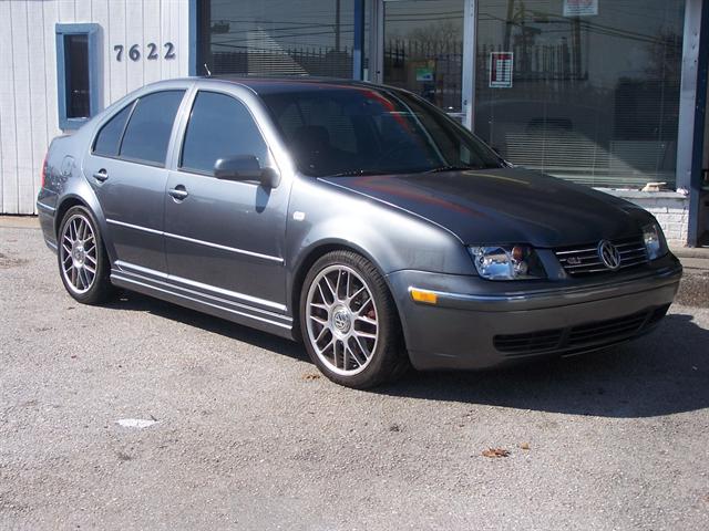 Volkswagen Jetta 2004 photo 2