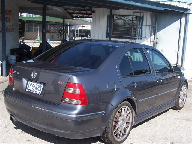 Volkswagen Jetta 2004 photo 3