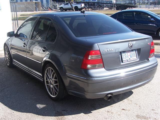 Volkswagen Jetta 2004 photo 4
