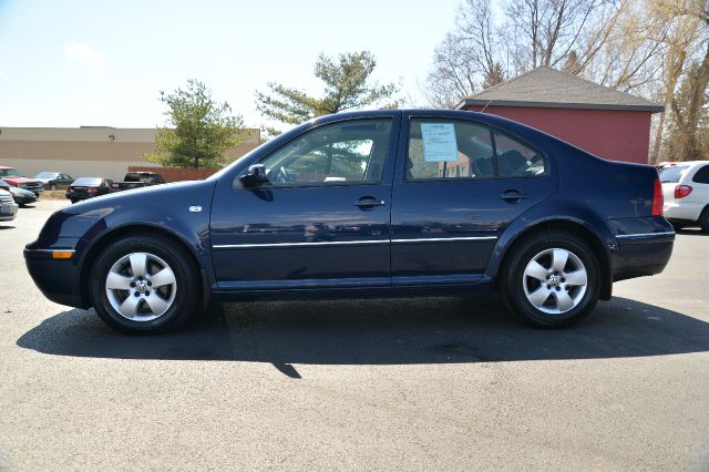 Volkswagen Jetta 2004 photo 3