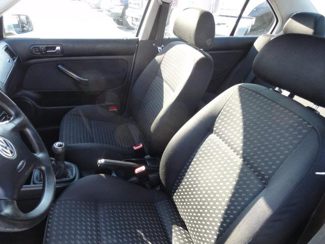 Volkswagen Jetta 2004 photo 3