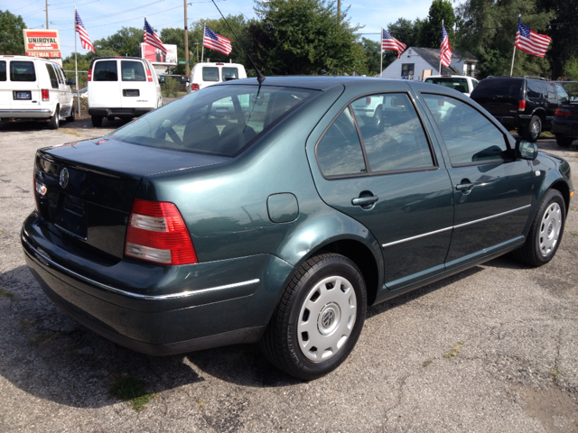 Volkswagen Jetta 2004 photo 3