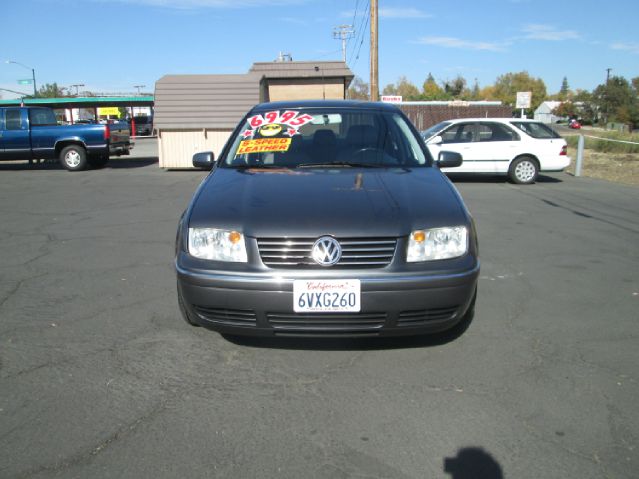 Volkswagen Jetta 2004 photo 3