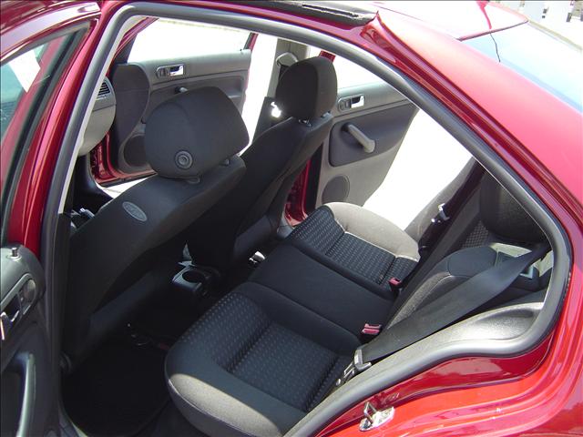 Volkswagen Jetta 2004 photo 3