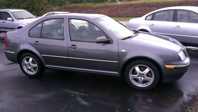 Volkswagen Jetta 2004 photo 3