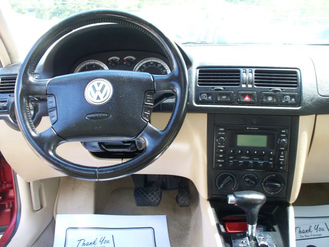 Volkswagen Jetta 2004 photo 6