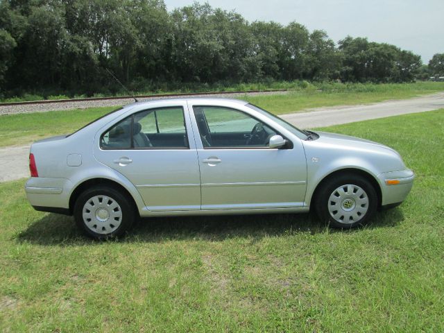 Volkswagen Jetta 2004 photo 3