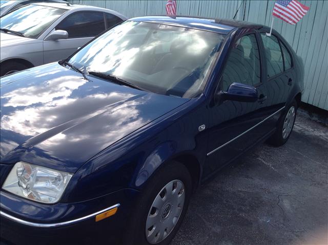 Volkswagen Jetta 2004 photo 3