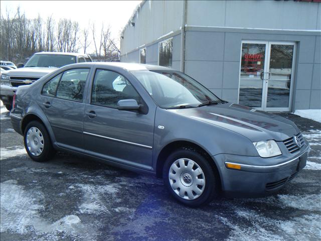 Volkswagen Jetta 2004 photo 1