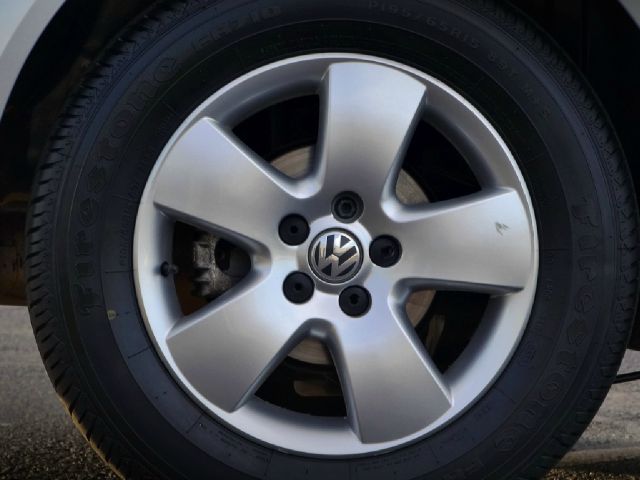 Volkswagen Jetta 2004 photo 3