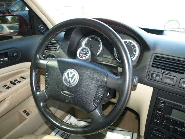 Volkswagen Jetta 2004 photo 16