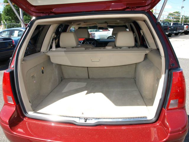 Volkswagen Jetta 2004 photo 24