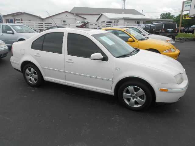 Volkswagen Jetta 2004 photo 9