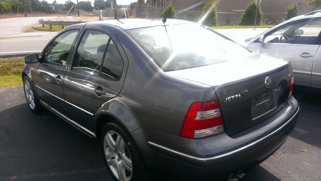 Volkswagen Jetta 2004 photo 1