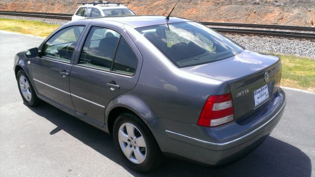 Volkswagen Jetta 2004 photo 4