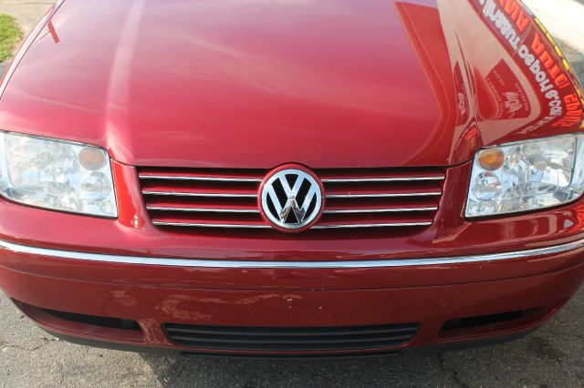 Volkswagen Jetta 2004 photo 1