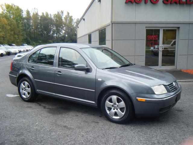 Volkswagen Jetta 2004 photo 1