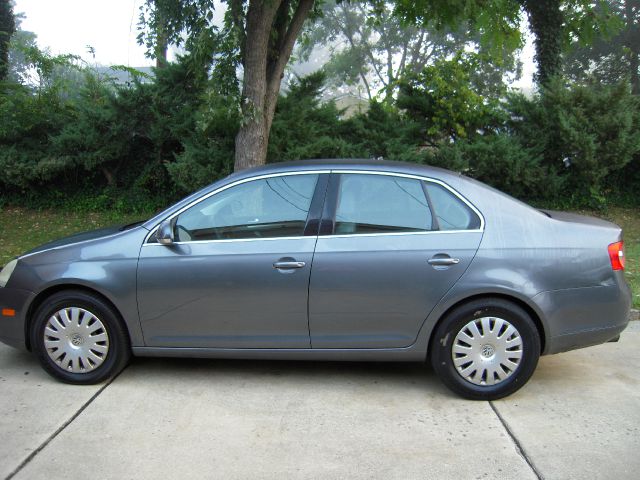 Volkswagen Jetta 2005 photo 2