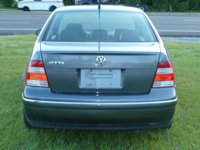 Volkswagen Jetta 2005 photo 1