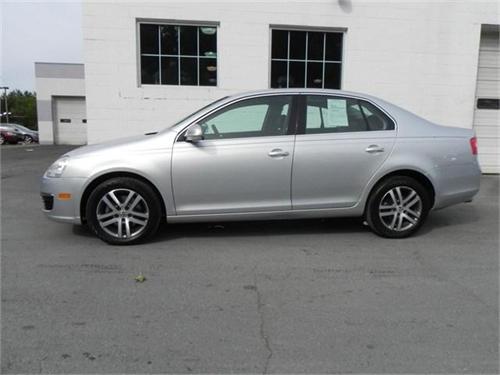 Volkswagen Jetta 2005 photo 2