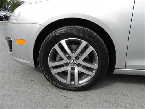 Volkswagen Jetta 2005 photo 3