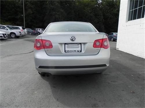 Volkswagen Jetta 2005 photo 4