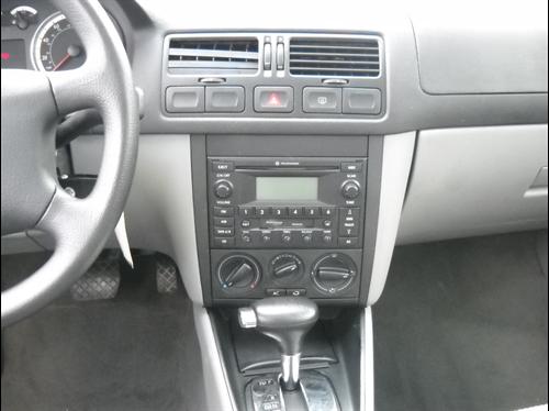 Volkswagen Jetta 2005 photo 5