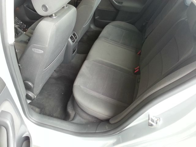 Volkswagen Jetta 2005 photo 12