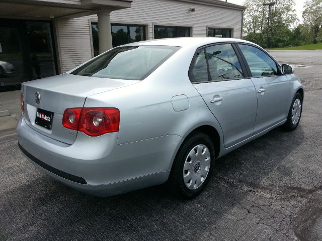 Volkswagen Jetta 2005 photo 21