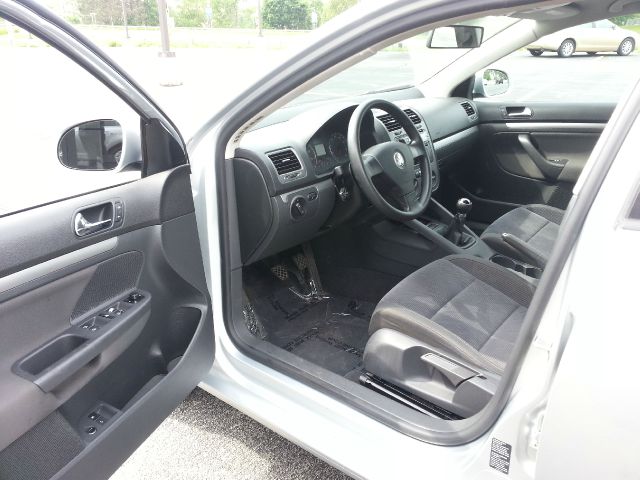 Volkswagen Jetta 2005 photo 25