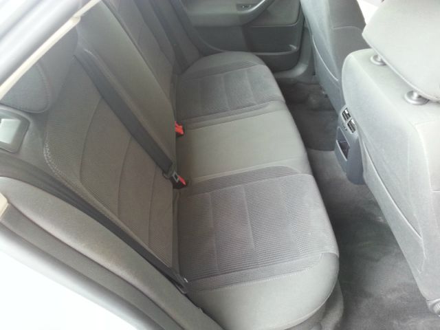 Volkswagen Jetta 2005 photo 6