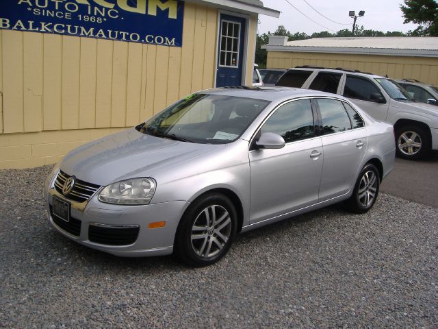 Volkswagen Jetta 2005 photo 3