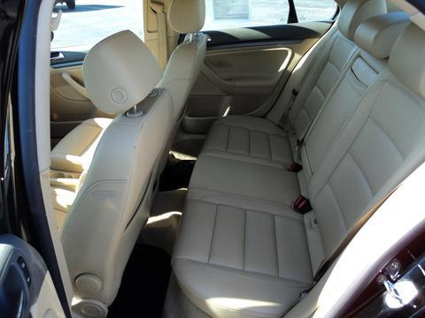 Volkswagen Jetta 2005 photo 2