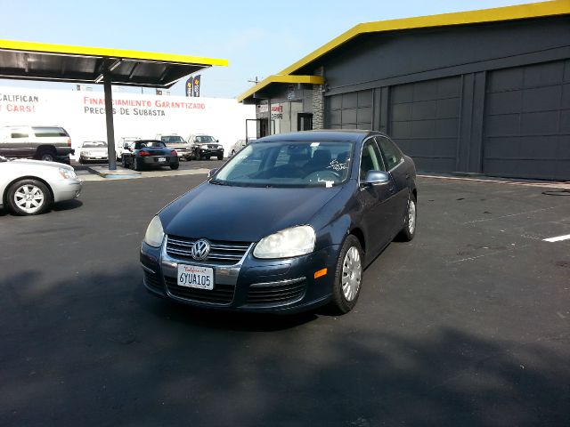 Volkswagen Jetta 2005 photo 4
