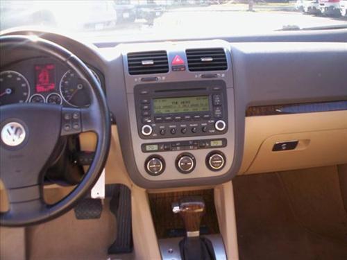 Volkswagen Jetta 2005 photo 3